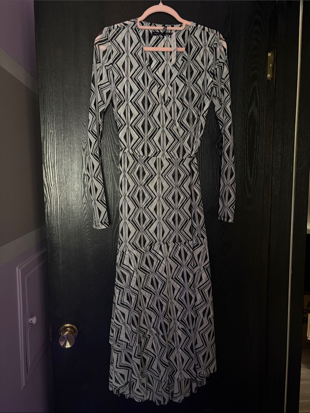 White House Black Market Black and White Geometric Long Sleeve Maxi Dress
